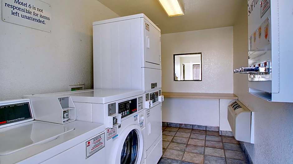 Motel 6-Owensboro, KY