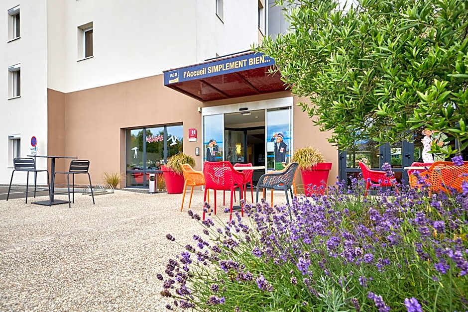 Ace Hôtel Caen Nord Mémorial