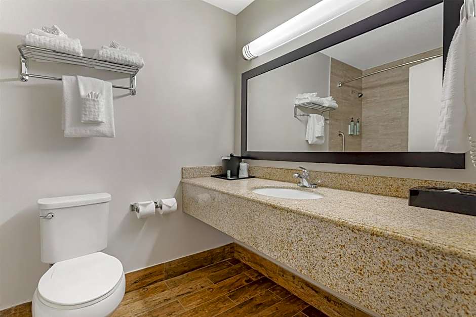 Best Western Kettleman City Inn & Suites