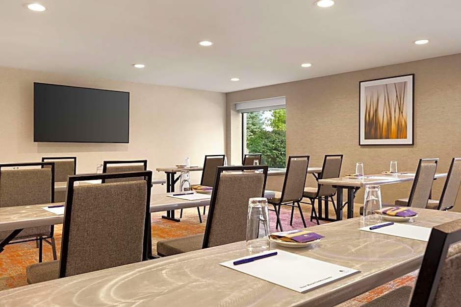 DoubleTree by Hilton Columbus Dublin