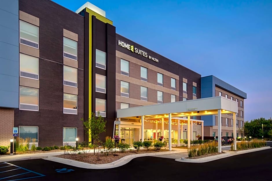 Home2 Suites by Hilton Grand Rapids Airport