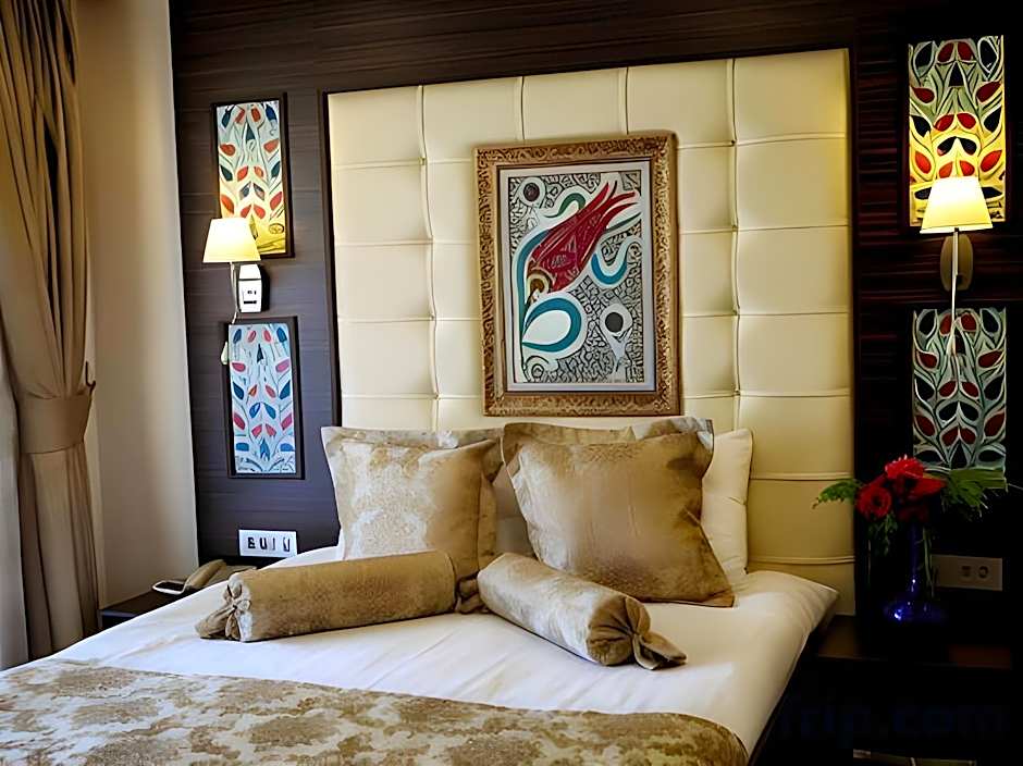 Venus Hotel