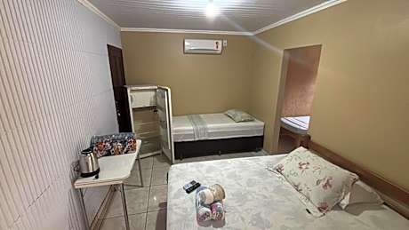 Recanto Pousada JU&JU com piscina COMPARTILHADA