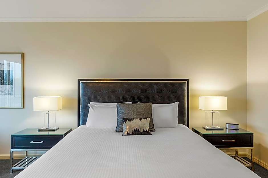 The Carrington Hotel