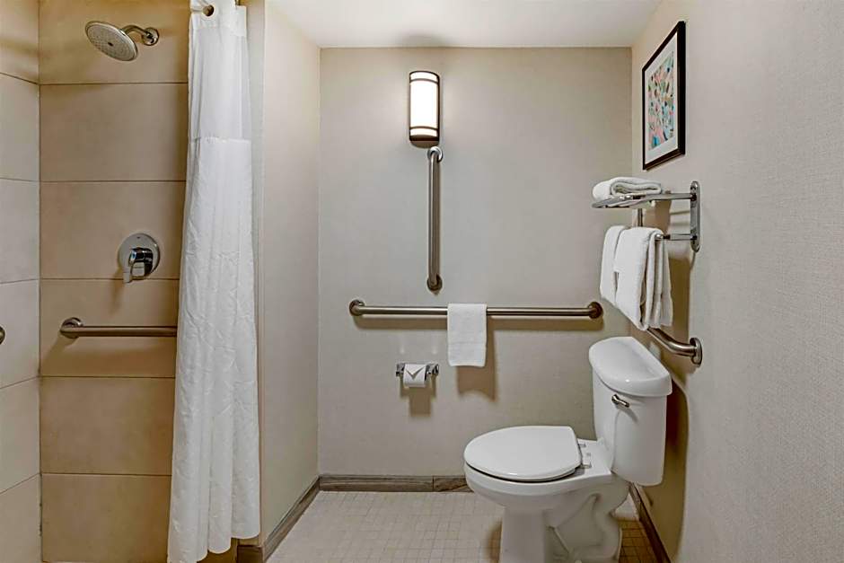 Drury Inn & Suites Birmingham Grandview