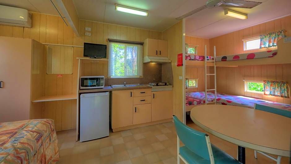 Flying Fish Point Tourist Park