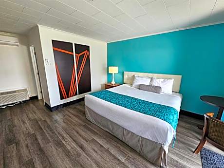 King Room - Non-Smoking