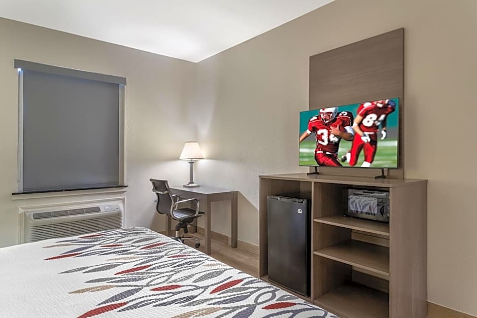 Red Roof Inn La Porte