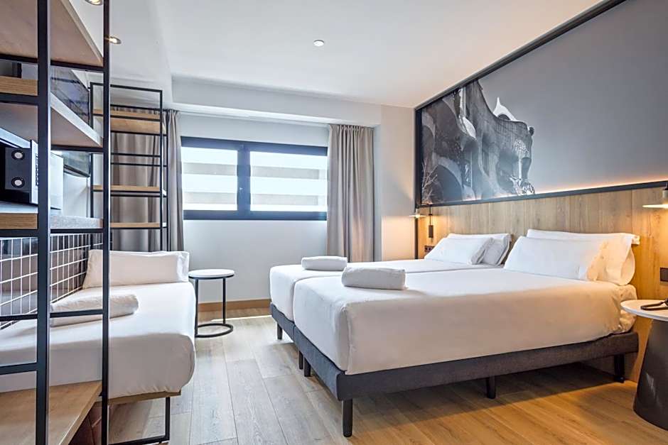 Andante Hotel