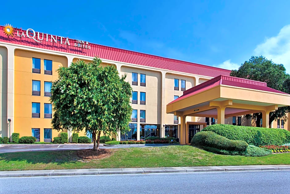 La Quinta Inn & Suites Charleston Riverview