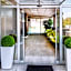 Adresa Suites