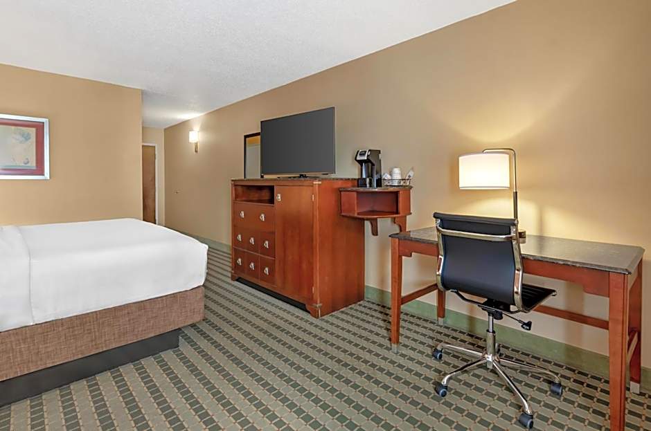 Best Western Plus Inn At Valley View