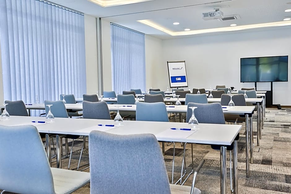 Holiday Inn Express Karlsruhe - City Park By IHG