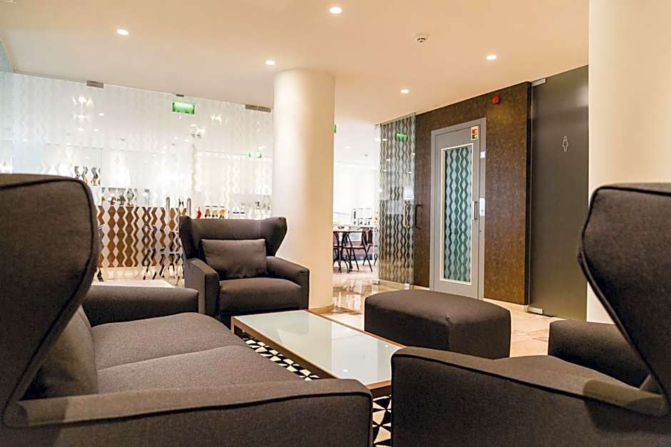 Hotel Aveiro Center