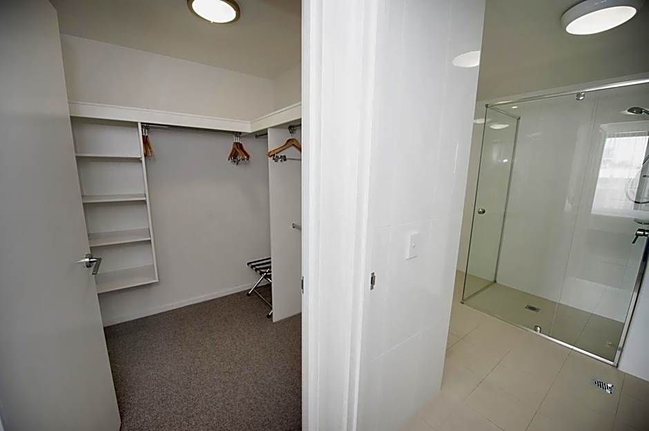 Gladstone Central Plaza