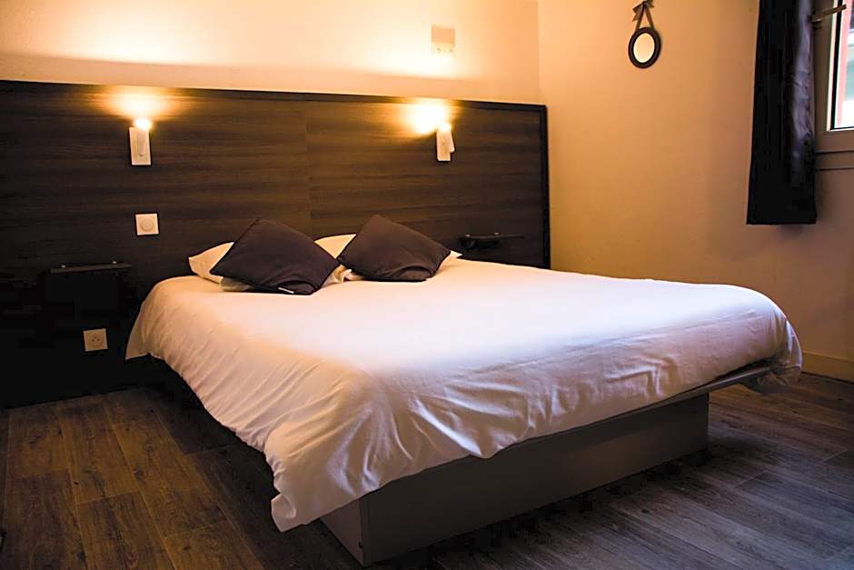 Hôtel Althea - Piscine et Sauna