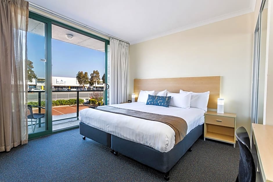 Perth Ascot Central Apartment Hotel