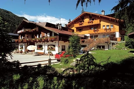Hotel Camoscio