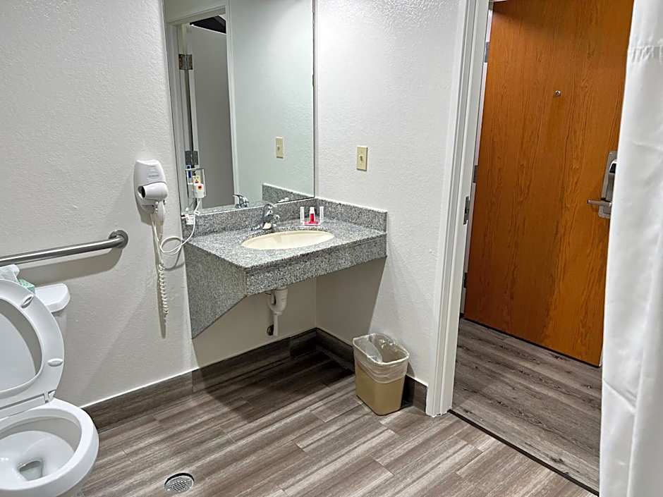 Econo Lodge Beaumont I-10 South