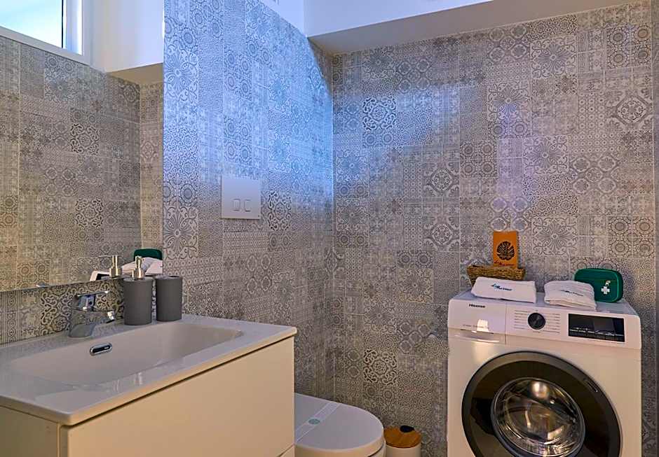 La Marina Apartment Suites