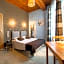 Logis Hôtels - Hôtel et Restaurant Les Voyageurs