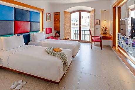 Deluxe Room - 2 Single Beds Free WiFi