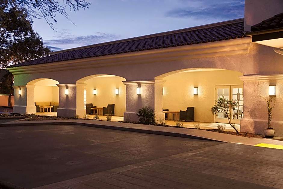 Homewood Suites By Hilton Tucson/St. Philip's Plaza University