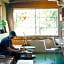 Nui. Hostel & Bar Lounge