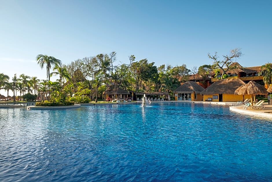 Iberostar Waves Quetzal All Inclusive