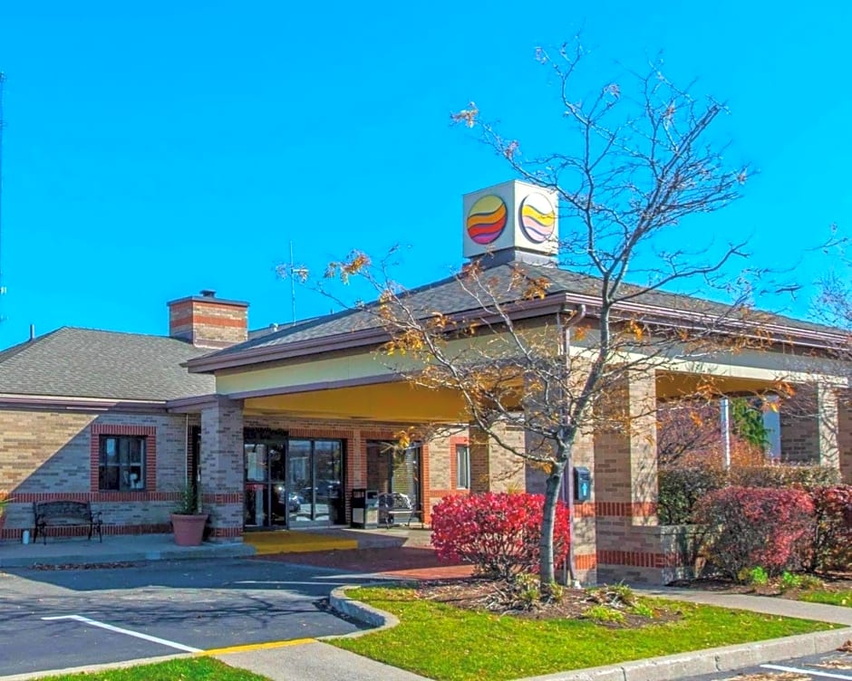 Comfort Inn & Suites Erie