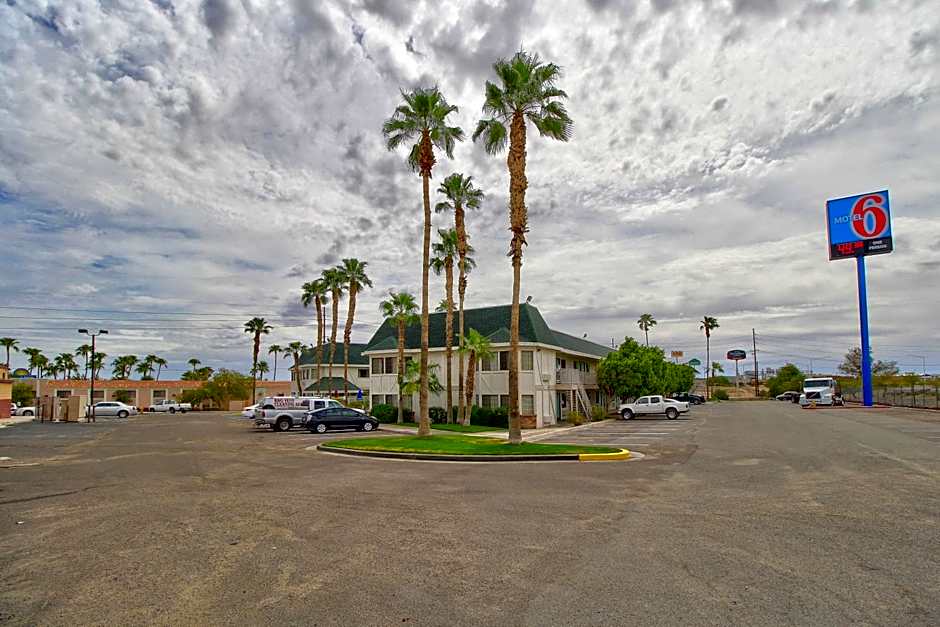 Motel 6-Yuma, AZ - East