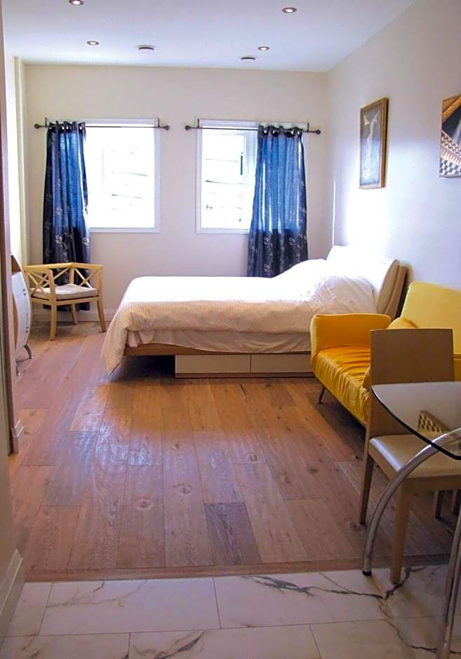 Photo 1 of 4 of Deluxe 1 King Bed Suite
