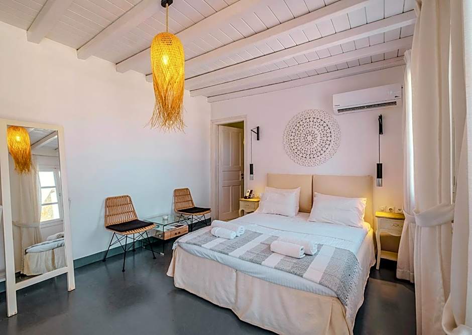 Manu Mykonos Next to the Beach Quality Brand Villa & Bungalows