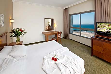 Renovated Junior Suite