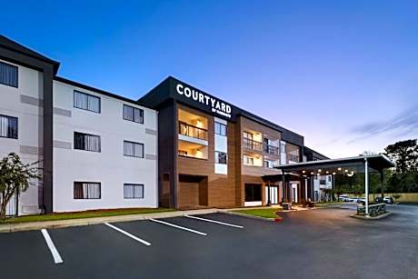 Courtyard by Marriott Mobile