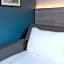 ibis London Gatwick Airport