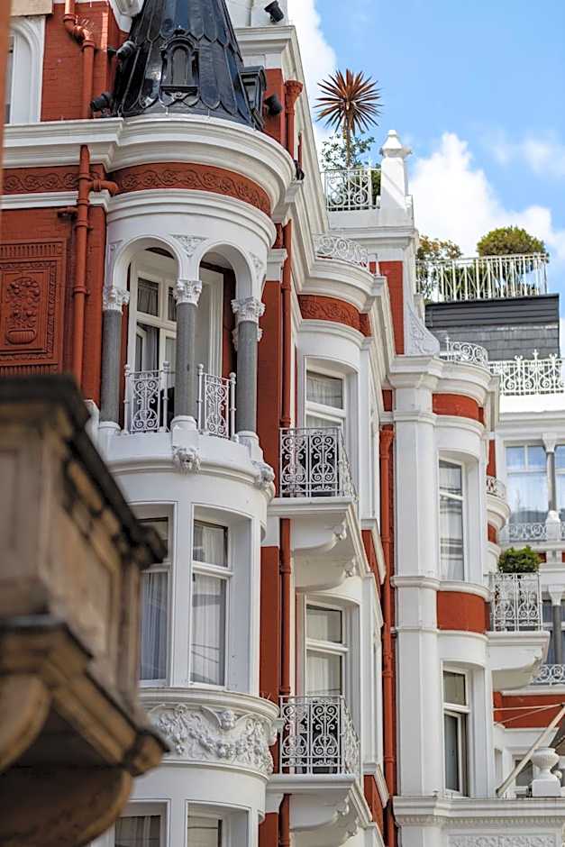 St James Hotel & Club Mayfair