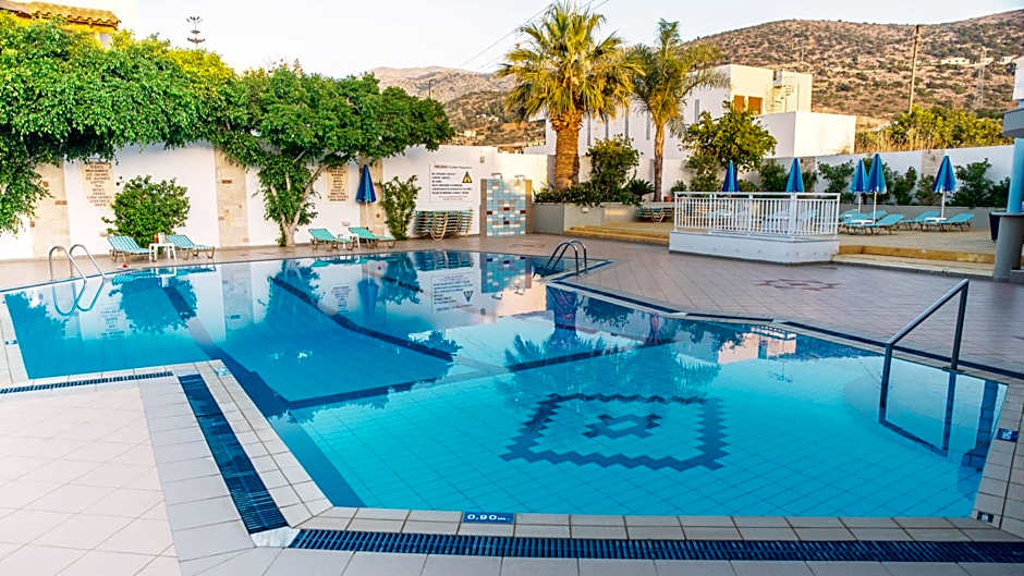 Melissa Apartments, Studios & Suites