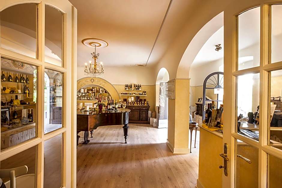 LA TAVERNETTA AL CASTELLO