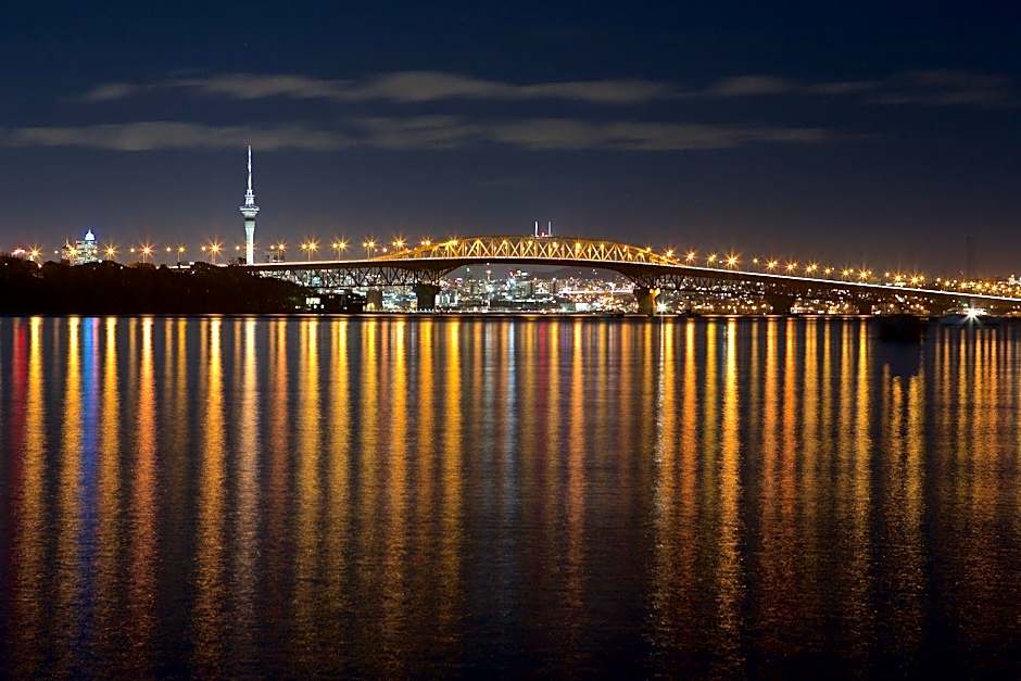 Auckland Waterfront Serviced Apartments on Prince's Wharf