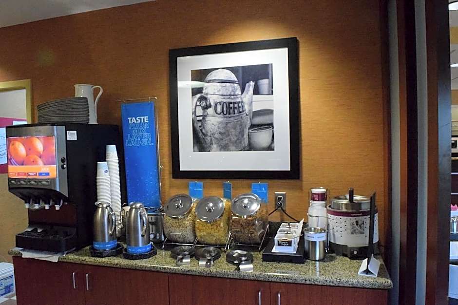 Baymont Inn and Suites by Wyndham The Woodlands