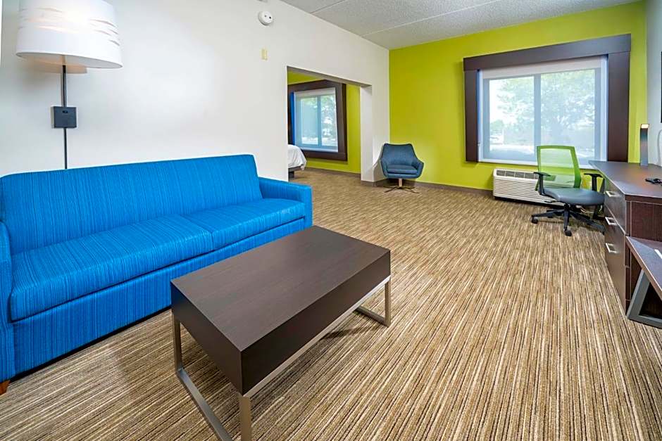 Holiday Inn Express Clayton Southeast Raleigh By IHG