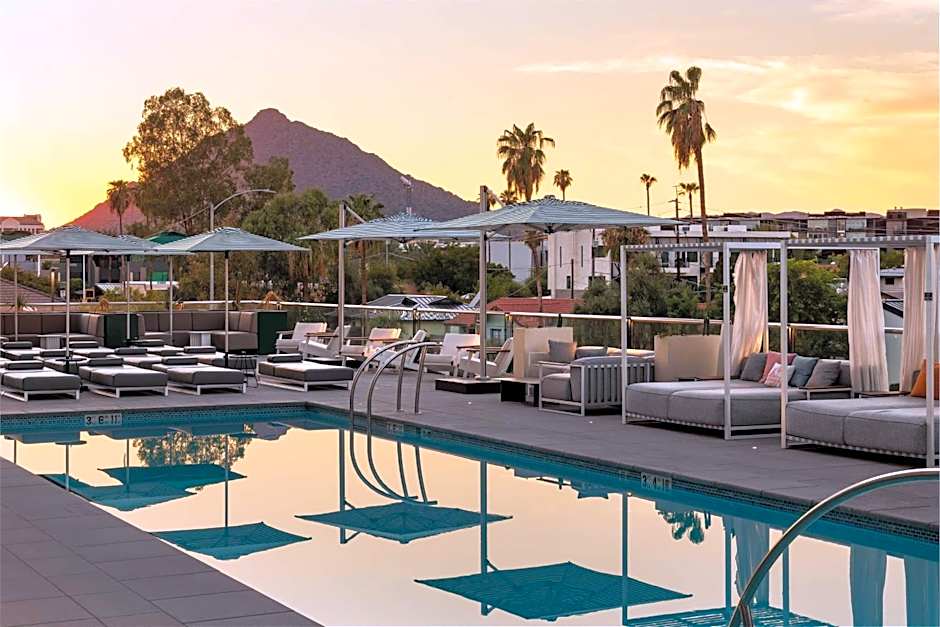 Senna House Scottsdale, Curio Collection by Hilton
