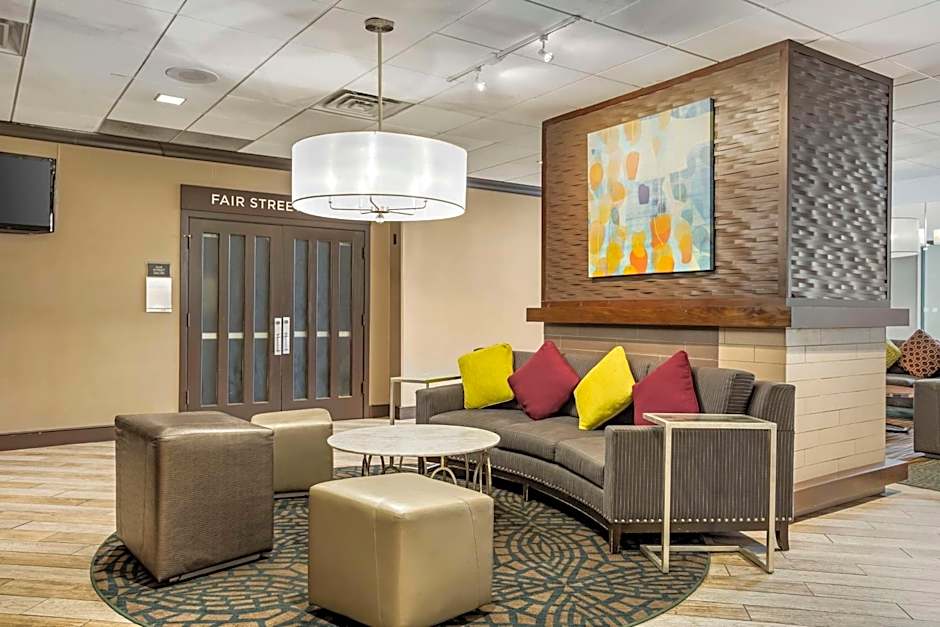 Best Western Plus Kingston Hotel And Conference Center