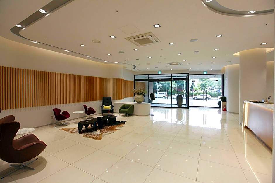 Crown Hotel Changwon