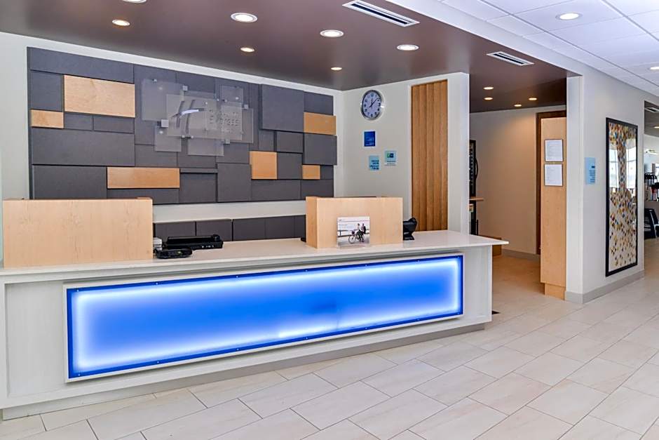 Holiday Inn Express & Suites - Ogallala By IHG