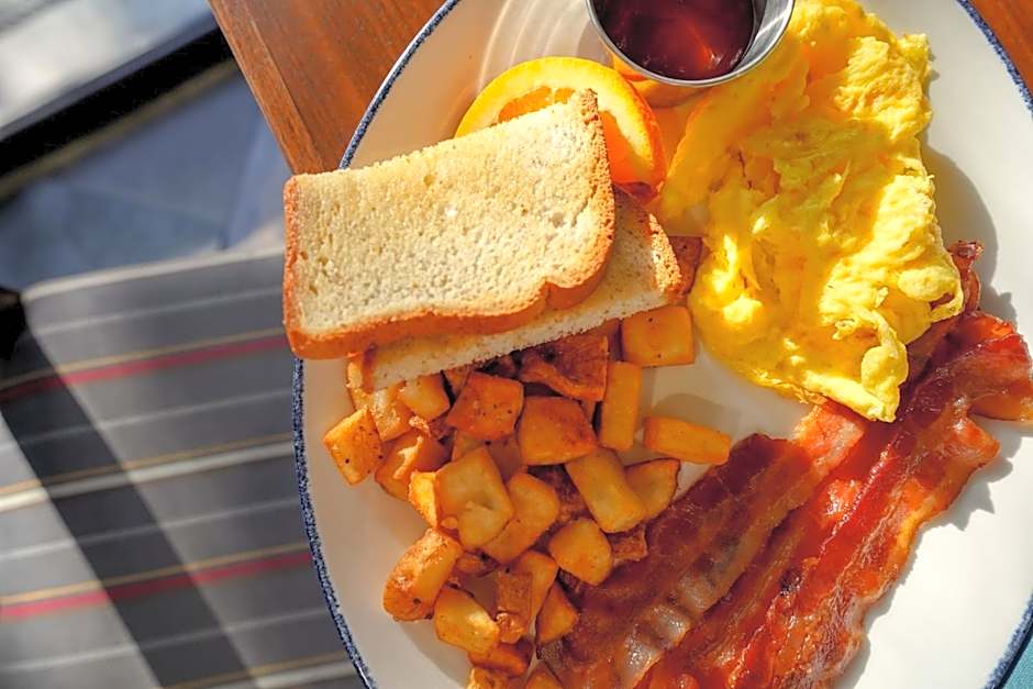 Four Points by Sheraton Salt Lake City Airport