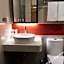 Thank U Hotel (Guangzhou Tianhe Huashi Metro Station)