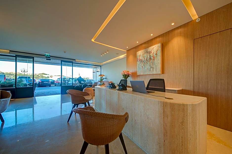 Land's End, Boutique Hotel