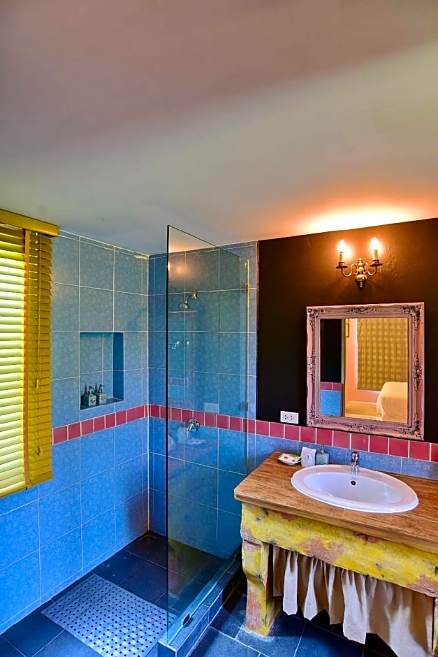 La Provence Suan Phung Hotel